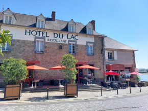 Hotels in Combourg